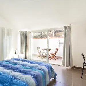 https://budget-rooms-special-price.hotelitalianriviera.com